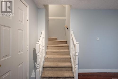 4955 Laguna Way, Nanaimo, BC - Indoor Photo Showing Other Room