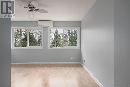 4955 Laguna Way, Nanaimo, BC - Indoor Photo Showing Other Room