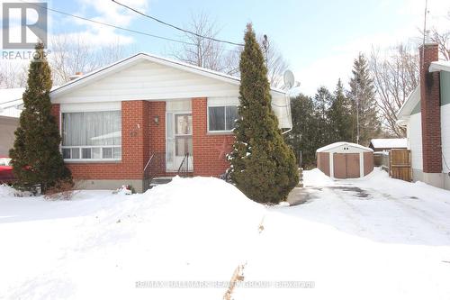 12 Haggart Street, Perth, ON - Outdoor