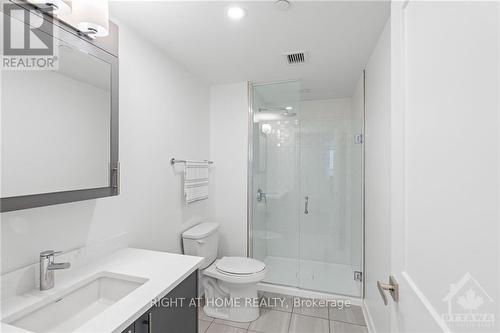 811 - 340 Queen Street, Ottawa, ON - Indoor Photo Showing Bathroom