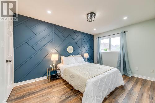 3865 Allcroft Road, Mississauga, ON - Indoor Photo Showing Bedroom