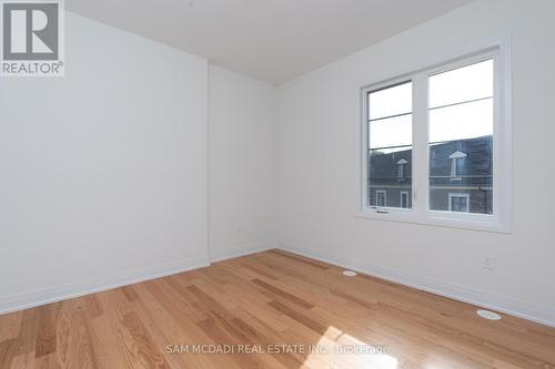 96 Salina Street, Mississauga, ON - Indoor Photo Showing Other Room