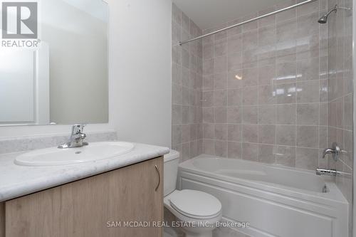 96 Salina Street, Mississauga, ON - Indoor Photo Showing Bathroom