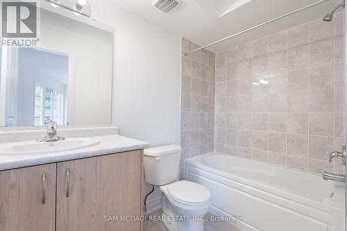 96 Salina Street, Mississauga, ON - Indoor Photo Showing Bathroom