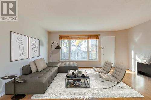 69 - 120 Quigley Road, Hamilton, ON - Indoor Photo Showing Living Room