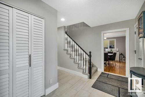 16 Westridge Cr Nw, Edmonton, AB - Indoor Photo Showing Other Room