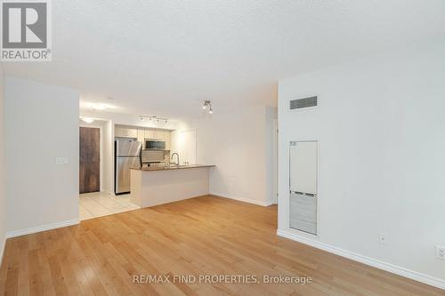 1505 - 12 Yonge Street, Toronto, ON - Indoor