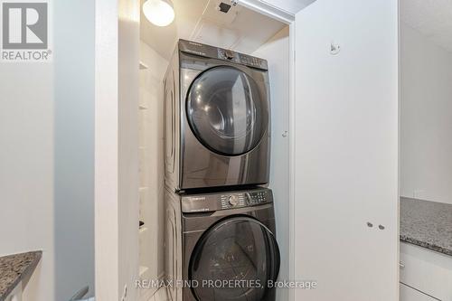 1505 - 12 Yonge Street, Toronto, ON - Indoor Photo Showing Laundry Room