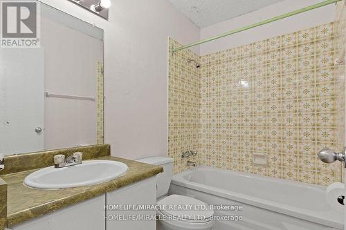 806 - 4091 Sheppard Avenue, Toronto, ON - Indoor Photo Showing Bathroom