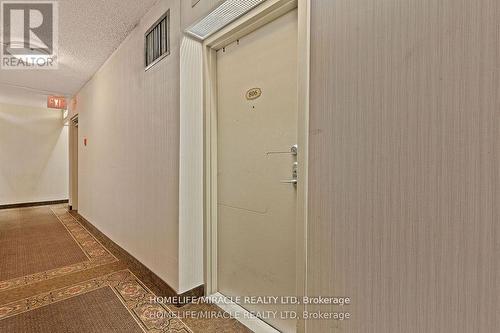 806 - 4091 Sheppard Avenue, Toronto, ON - Indoor Photo Showing Other Room