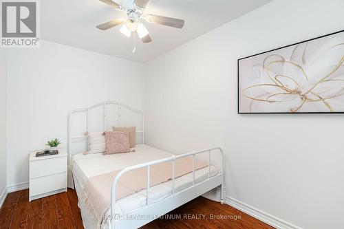 31 - 640 Rathburn Road E, Mississauga, ON - Indoor Photo Showing Bedroom