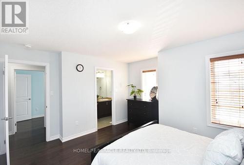 21 Magical Road, Brampton, ON - Indoor Photo Showing Bedroom