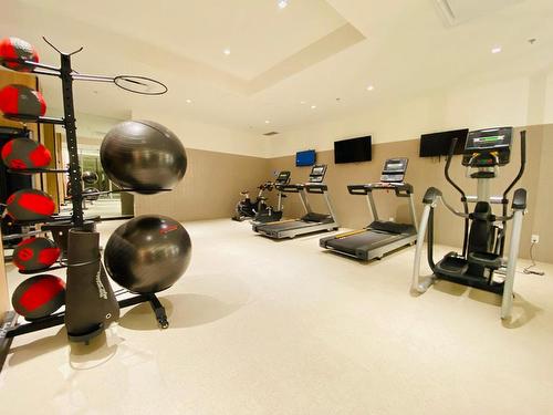 Salle d'exercice - 1612-60 Rue De L'Éclipse, Brossard, QC - Indoor Photo Showing Gym Room