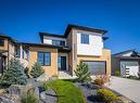 31 Oasis Bend, Winnipeg, MB  - Outdoor With Facade 