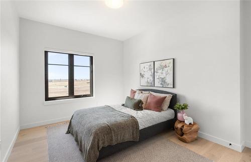 31 Oasis Bend, Winnipeg, MB - Indoor Photo Showing Bedroom