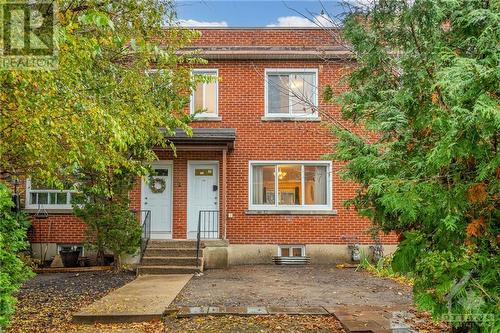 1202 Summerville Avenue, Ottawa, ON - Outdoor