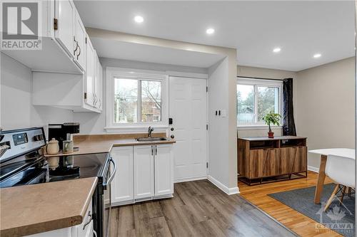 1202 Summerville Avenue, Ottawa, ON - Indoor Photo Showing Other Room