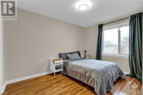 1202 Summerville Avenue, Ottawa, ON - Indoor Photo Showing Bedroom