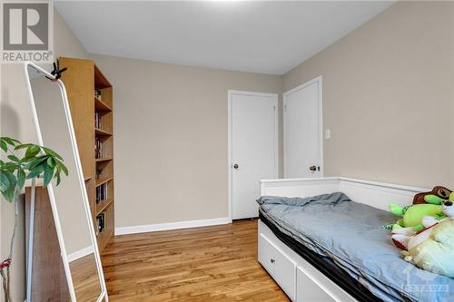 1202 Summerville Avenue, Ottawa, ON - Indoor Photo Showing Bedroom