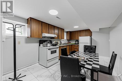 22 Sepia Drive, Toronto, ON - Indoor Photo Showing Kitchen