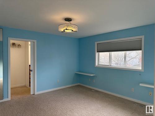 11231 75 Av Nw, Edmonton, AB - Indoor Photo Showing Other Room