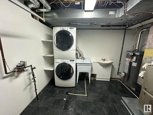 11231 75 Av Nw, Edmonton, AB - Indoor Photo Showing Laundry Room