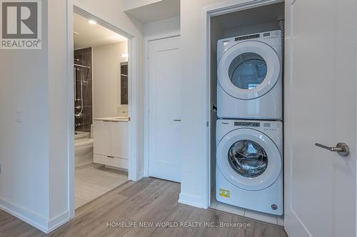 1010 - 28 Freeland Street, Toronto, ON - Indoor Photo Showing Laundry Room