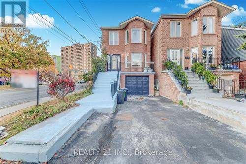 2 Newport Avenue, Toronto, ON - Outdoor With Facade