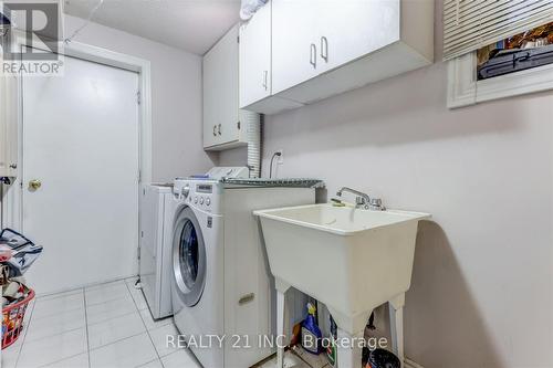 2 Newport Avenue, Toronto, ON - Indoor Photo Showing Laundry Room