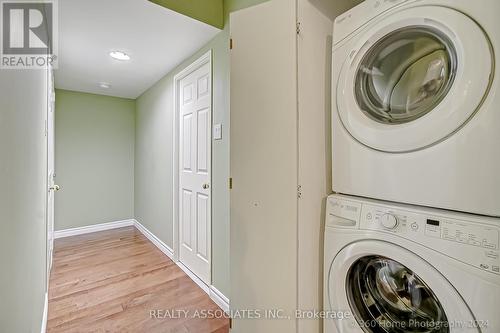 1011 - 7805 Bayview Avenue, Markham, ON - Indoor Photo Showing Laundry Room