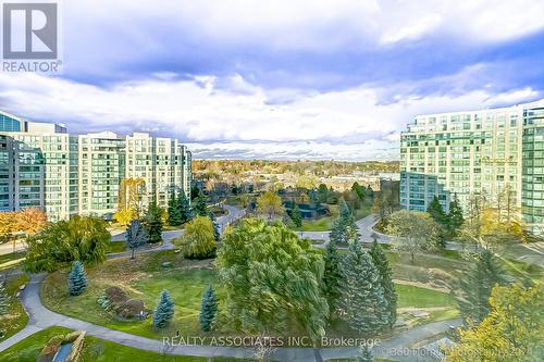 1011 - 7805 Bayview Avenue, Markham, ON - Outdoor With View