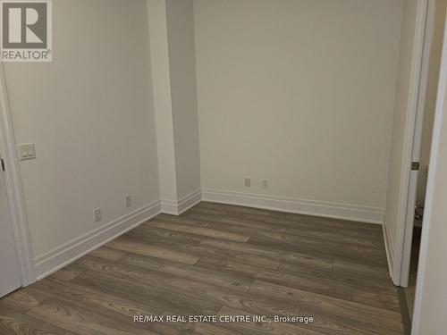 3703 - 36 Elm Drive, Mississauga, ON - Indoor Photo Showing Other Room