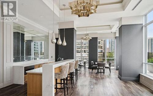 3703 - 36 Elm Drive, Mississauga, ON - Indoor Photo Showing Dining Room