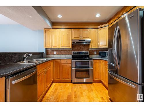 13428 118 Av Nw, Edmonton, AB - Indoor Photo Showing Kitchen With Double Sink