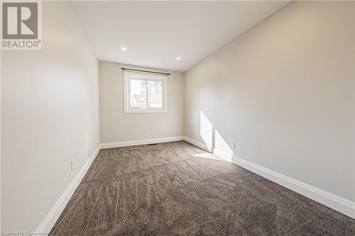 5033 Pinedale Avenue Unit# 48, Burlington, ON - Indoor Photo Showing Other Room