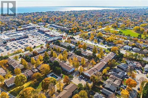 5033 Pinedale Avenue Unit# 48, Burlington, ON - Outdoor With View