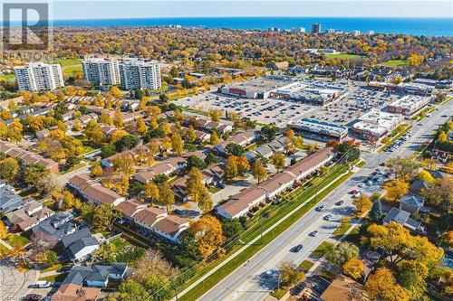 5033 Pinedale Avenue Unit# 48, Burlington, ON - Outdoor With View