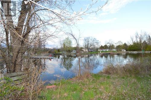 Blue Heron Lane, Westport, ON 