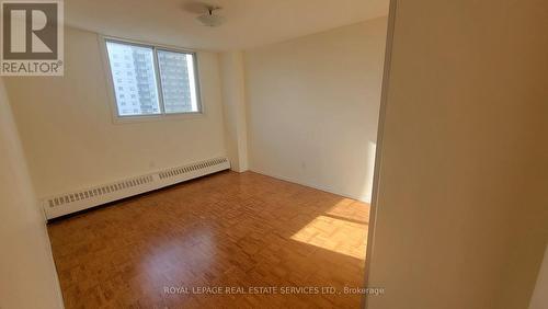 710 - 1100 Caven Street, Mississauga, ON - Indoor Photo Showing Other Room