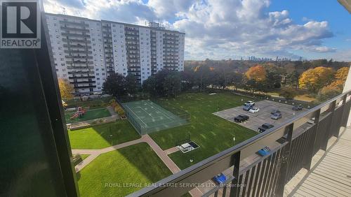 710 - 1100 Caven Street, Mississauga, ON - Outdoor With View