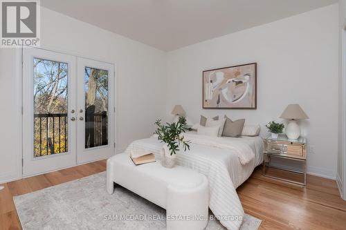 82 Salina Street, Mississauga, ON - Indoor Photo Showing Bedroom