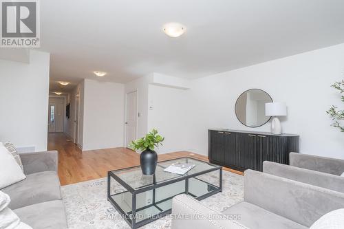 82 Salina Street, Mississauga, ON - Indoor Photo Showing Living Room