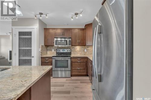 2B 5 2Nd Avenue, Lumsden, SK - Indoor Photo Showing Kitchen With Double Sink With Upgraded Kitchen