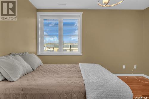 2B 5 2Nd Avenue, Lumsden, SK - Indoor Photo Showing Bedroom