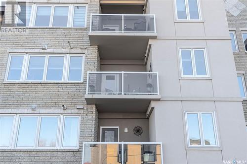 2B 5 2Nd Avenue, Lumsden, SK - Outdoor With Balcony