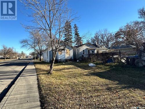 1000 Retallack Street, Regina, SK - Outdoor