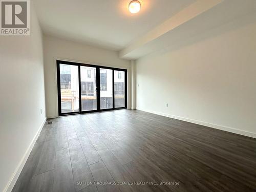 25 Rainwater Lane, Barrie, ON - Indoor Photo Showing Other Room