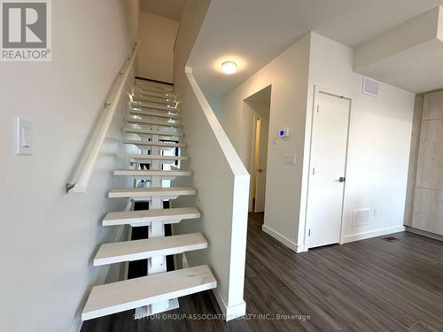 25 Rainwater Lane, Barrie, ON - Indoor Photo Showing Other Room