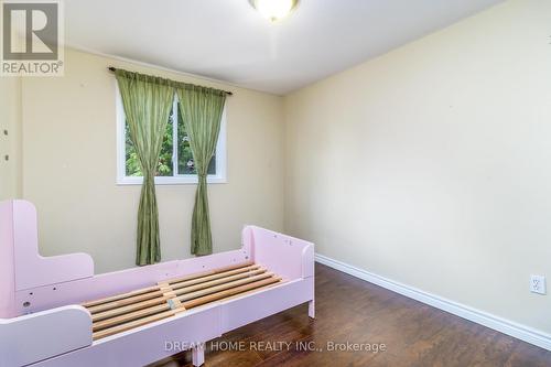 36 New Port Way, Markham, ON - Indoor Photo Showing Bedroom