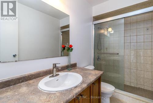 36 New Port Way, Markham, ON - Indoor Photo Showing Bathroom